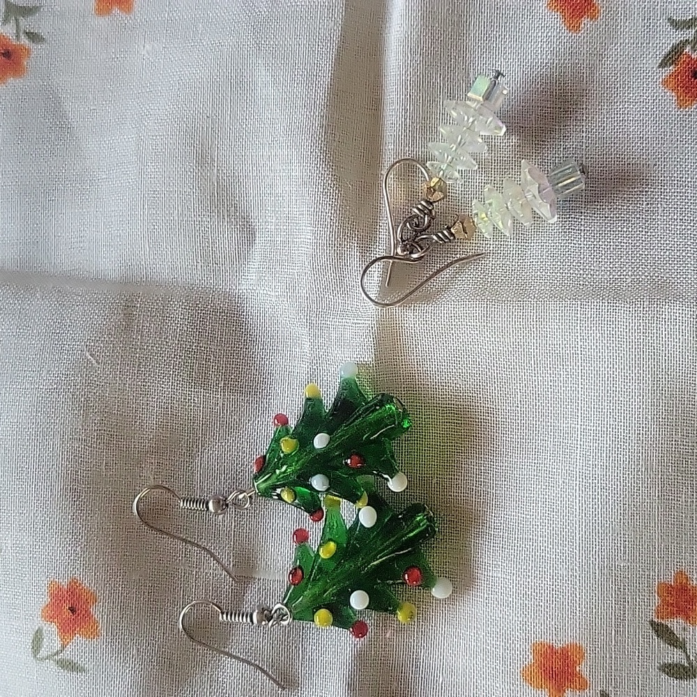 Christmas tree earrings, set of 2